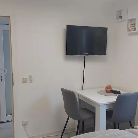 شقة Mw 4a Bis 66 M2 Weserbergland Weser 1-2p 1szi Mbad 3-4p 2szi M2baeder Terrasse Waesche Endreinigung Self Checkin Höxter