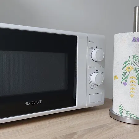 Mw 4a Bis 66 M2 Weserbergland Weser 1-2p 1szi Mbad 3-4p 2szi M2baeder Terrasse Waesche Endreinigung Self Checkin