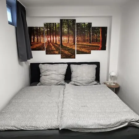 Mw 4a Bis 66 M2 Weserbergland Weser 1-2p 1szi Mbad 3-4p 2szi M2baeder Terrasse Waesche Endreinigung Self Checkin